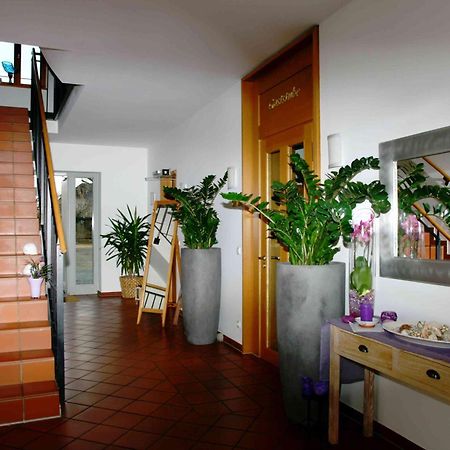 Gasthof Zur Post Neunkirchen am Brand Exterior photo